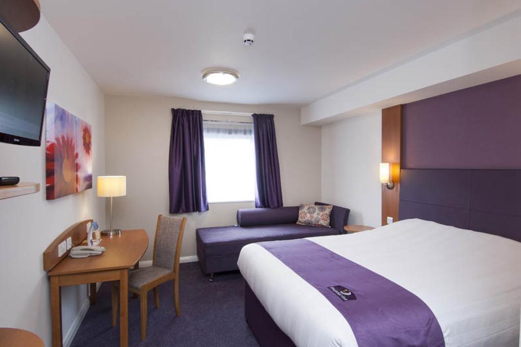 Premier Inn Glasgow City Centre South Экстерьер фото